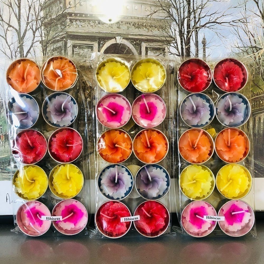 NWOT: Hibiscus Tea-light Candle Set